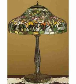 25"H POINSETTIA TABLE LAMP.602