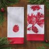 Patricia Heaton Home Cranberry Bordered Pinecone Dishtowel