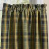 Willow Lane Plaid Tiers 36"L