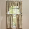 Farmstead Plaid Tiers 36"L