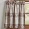 Mountain Refuge Jacquard Tiers 24"L